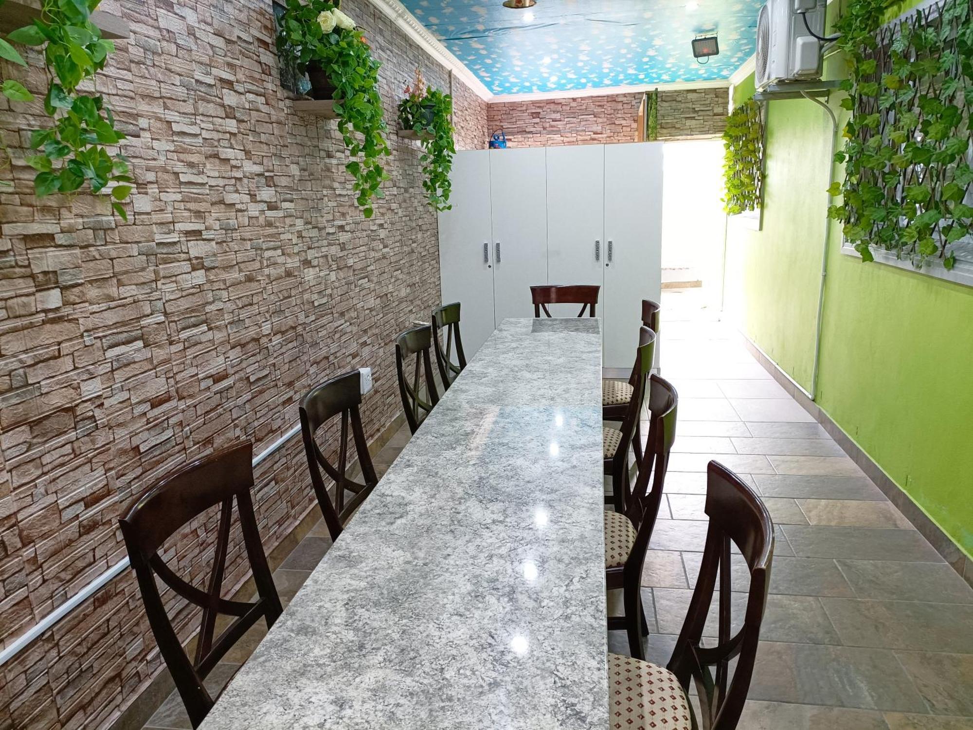 Camdene Guesthouse เคปทาวน์ ภายนอก รูปภาพ